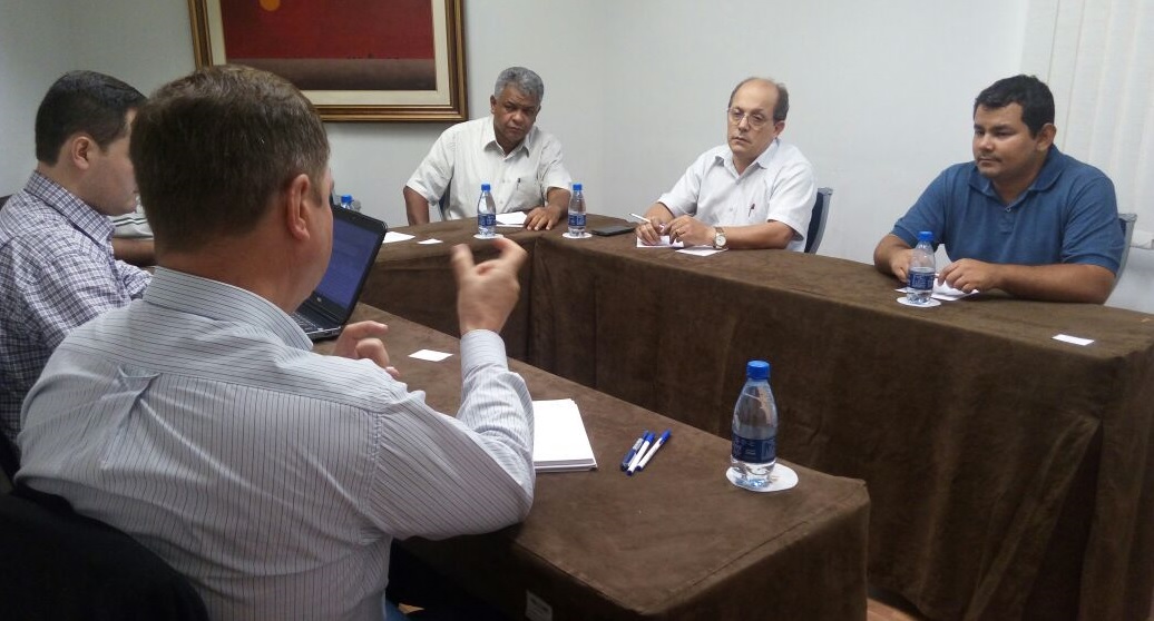 Stiaar realiza assembleia com trabalhadores da JBS